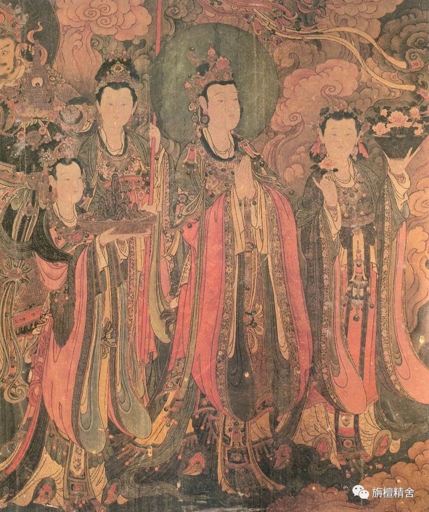法海寺壁画中帝释天凤衣凤冠,双手合十,象征她既有帝王女后之尊,又有