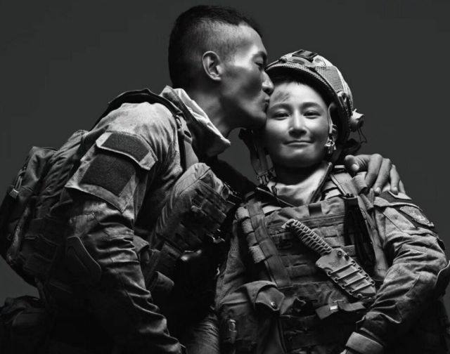 《红海行动》里蛟龙突击队的八位成员都是什