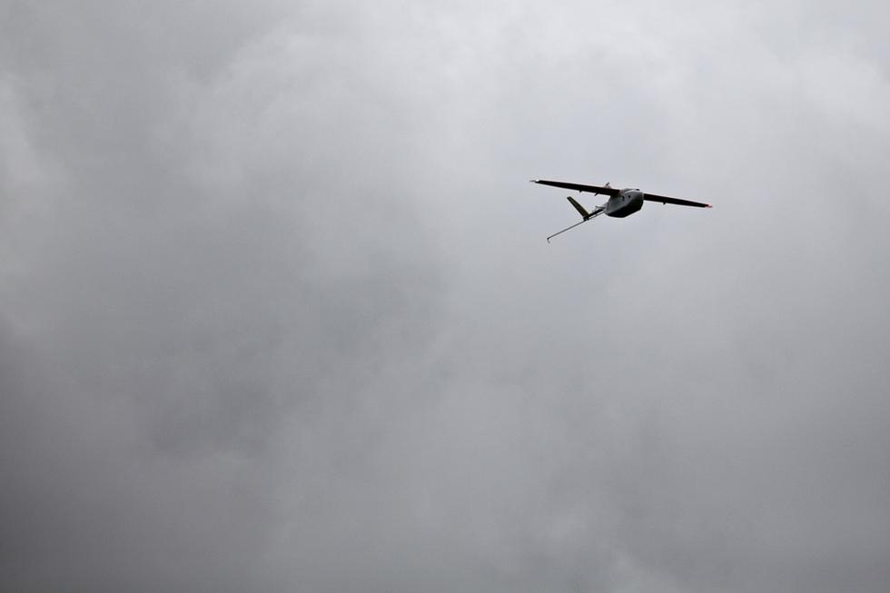 陆上交通不便 非洲国家用无人机送货