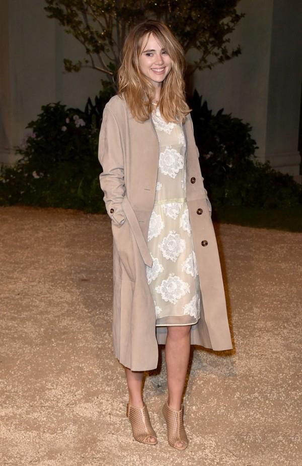 帅气风衣4种混搭方式，学会以后，稳坐春季女王宝座