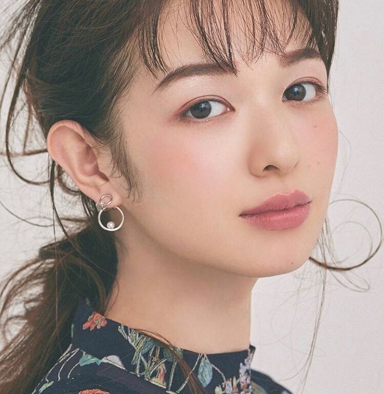 回购无数次的日系平价彩妆,第三款你一定有!