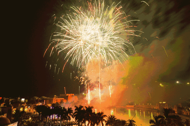 640_426 gif 动态图 动图