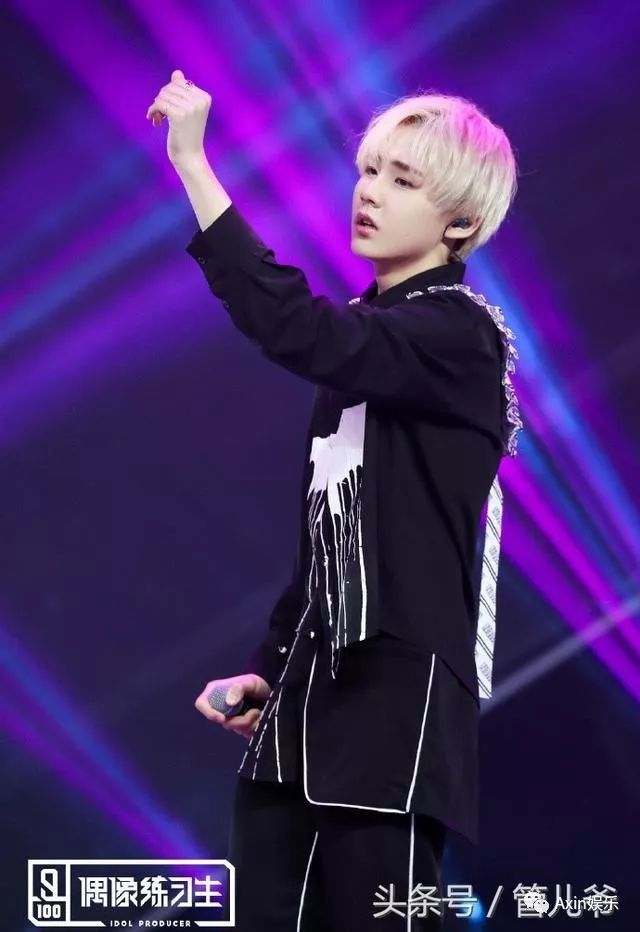 练习生舞台照新鲜出炉,陈立农韩沐伯李权哲张