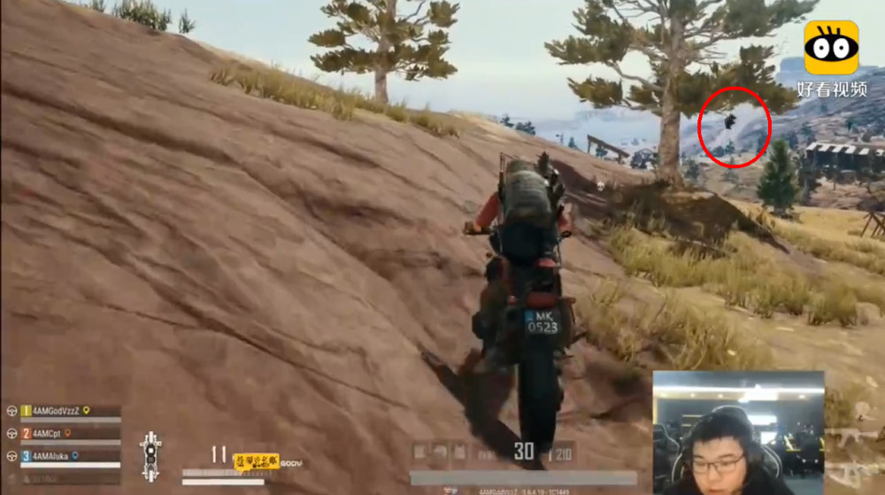 4AM队员比赛中把车开到100米高空,韦神都看懵