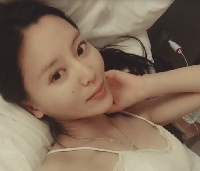 邻家美女姐姐,女人味十足
