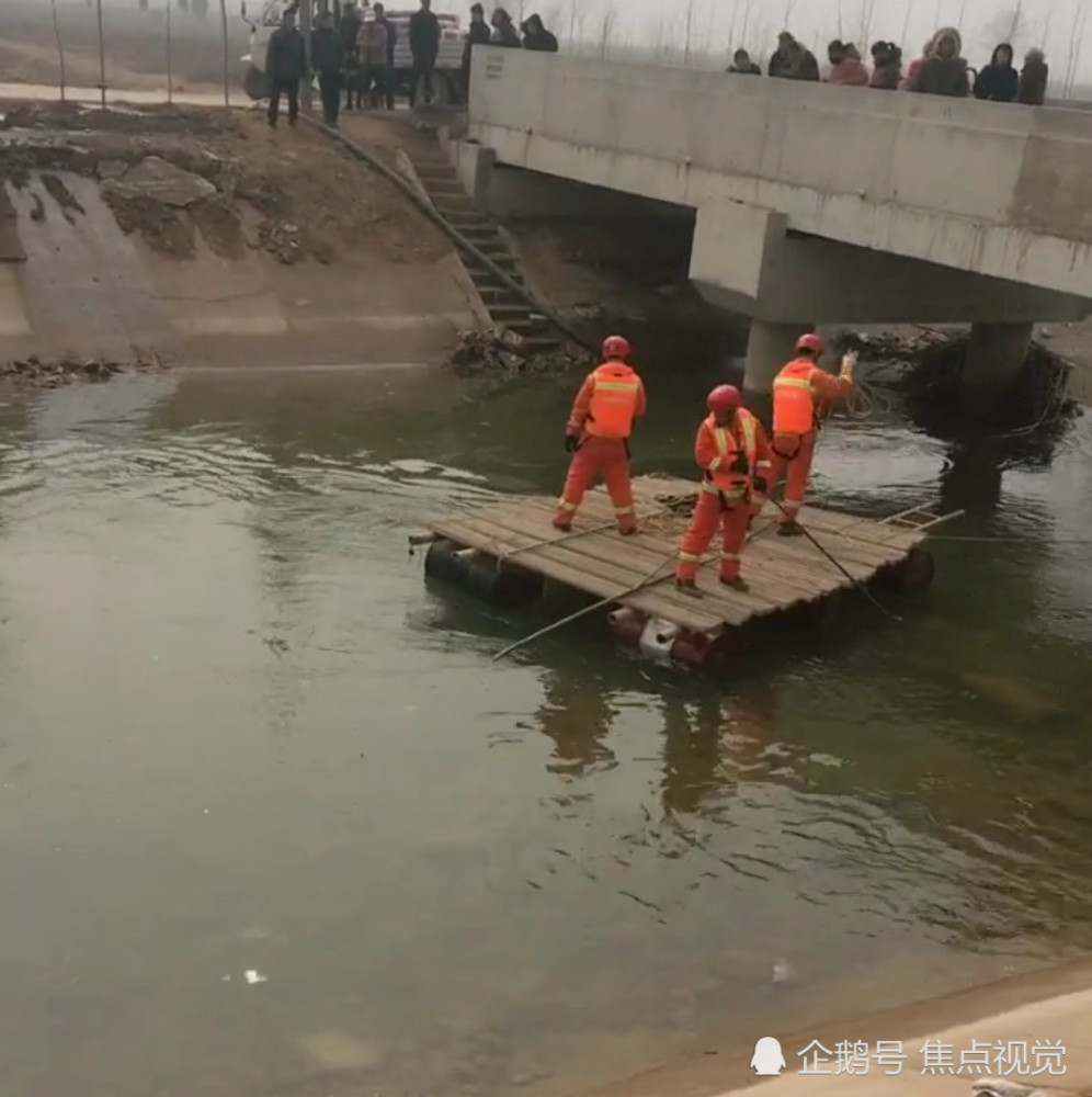 河渠村人口_河渠栏杆图片