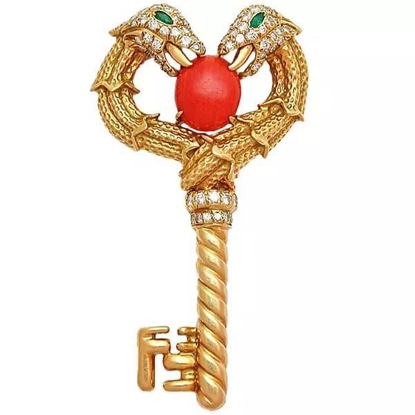 独立珠宝设计师们的奇葩作品！面对彩色宝石无法抑制的内心洪荒之力！