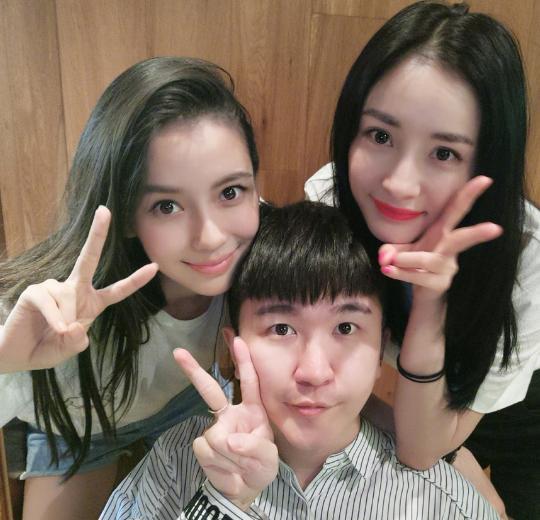 张大大给杨颖庆生合照时却被杨幂p掉了,网友:为塑料姐妹花干杯