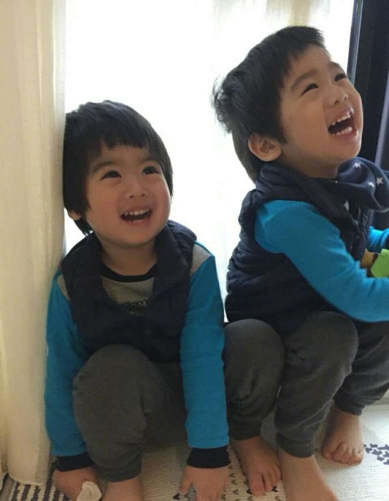 林志颖和双胞胎同框上镜!唯独不见Kimi!网友喊