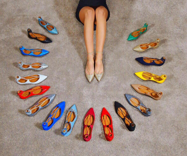 不认识它,你将会错过世界最美的系带鞋