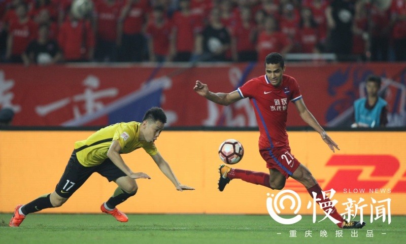 重庆斯威新赛季名单大揭秘 球员号码、生日、