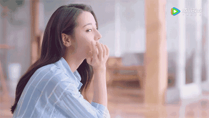 红衣惊艳的迪丽热巴秒变温柔小姐姐,都是因为