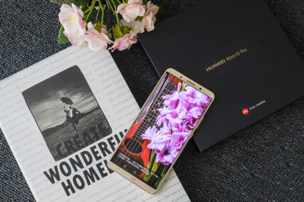 华为Mate10 Pro使用一周真实体验 看完你再决