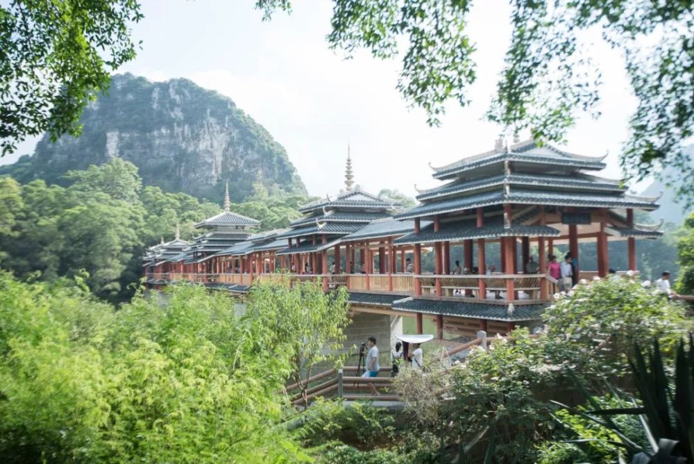 2018柳州开启爆发模式!这541件大事件件和你