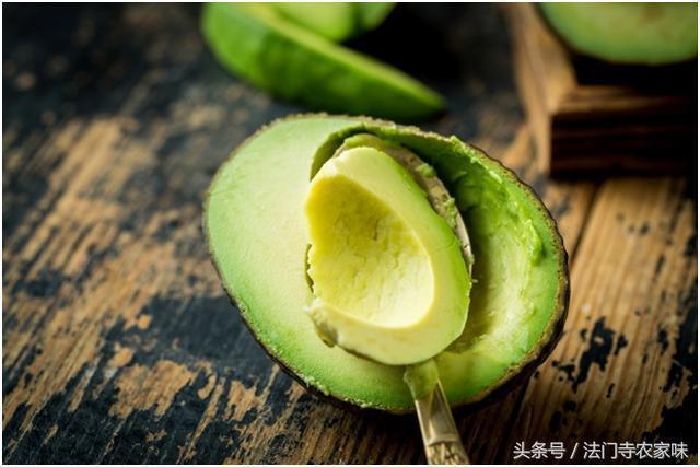 都说牛油果难吃到爆,那是因为你不会吃,这样做