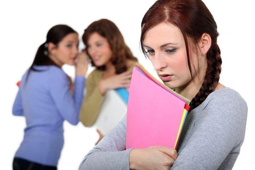 心理学:喜欢在背后说别人坏话,是一种什么样心理?