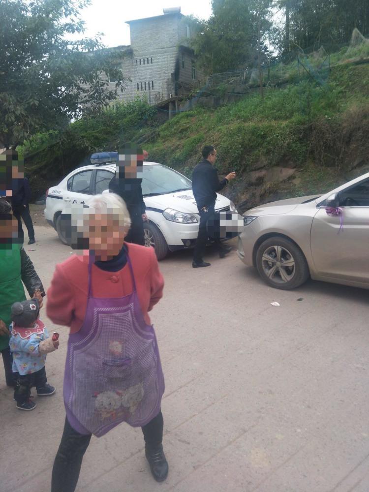 一对新人结婚当日因彩礼问题起矛盾 还报警了