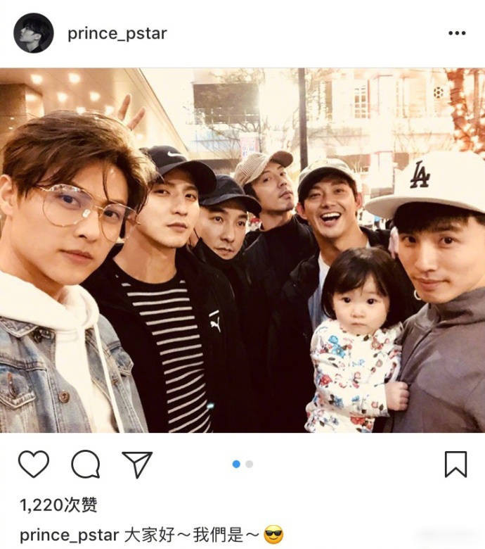 近日棒棒糖合体也出现在热搜中,王子邱胜翊日前晒出棒棒糖成员的