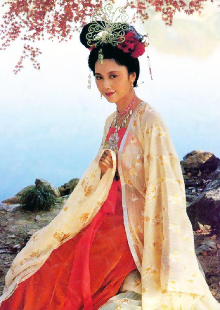 八十年代女影星的古装角色 李秀明 潘虹 刘晓庆 姜黎黎 吴海燕