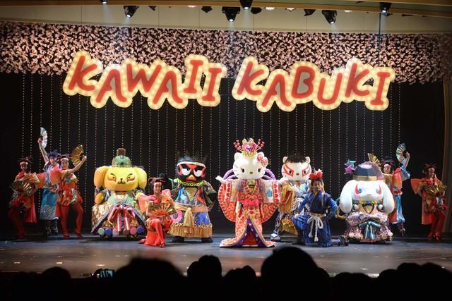 演员真辛苦！凯蒂猫歌舞伎表演公开彩排照
