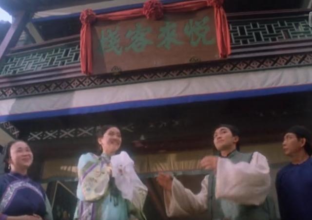 《审死官》当年香港票房第一,喜剧电影的精华!
