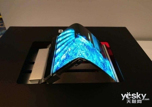 每日IT极热 京东方扩大OLED屏生产线 选址重庆