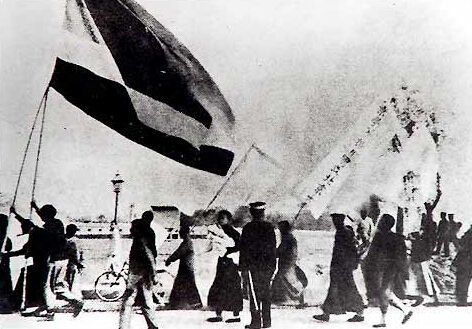 北大学生成立平民教育讲演团,街头宣讲与民众