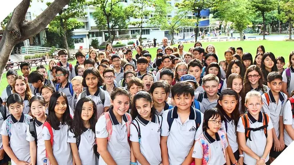 全家客居泰国只为给孩子读国际学校,这笔账划