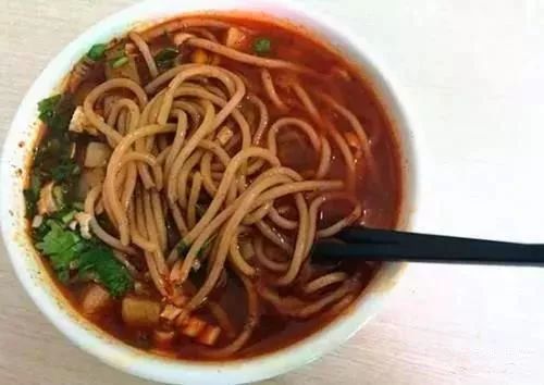 榆林人口味_榆林人社局徐彦江