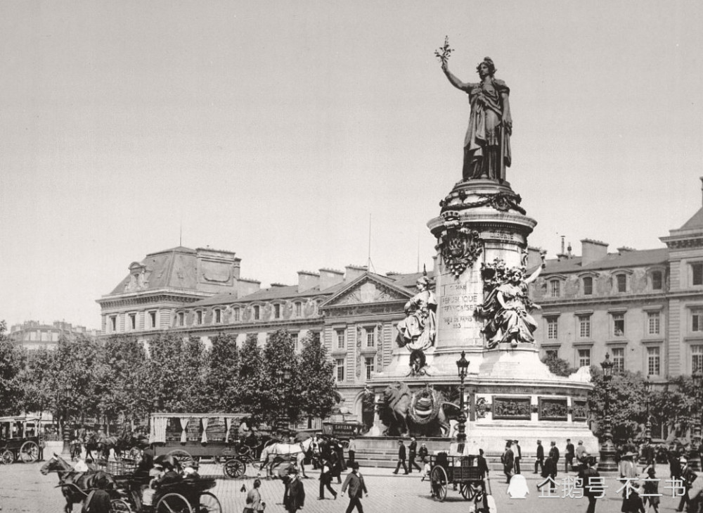 老照片:19世纪末的法国巴黎,它的荣耀伴随着拿破仑离去而衰退