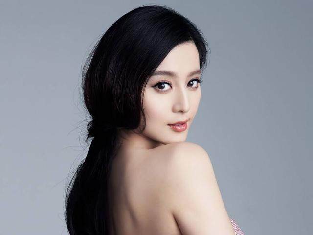 请点击输入图片描述 第一名:鞠婧祎 2018最美女神榜新鲜出炉:范冰冰