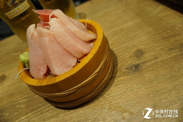 全能性价比神器 佳能G7 X II对比索尼黑卡