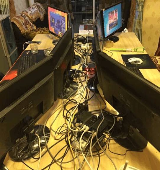 DNF: 小伙背井离乡用心经营工作室, 如今在上