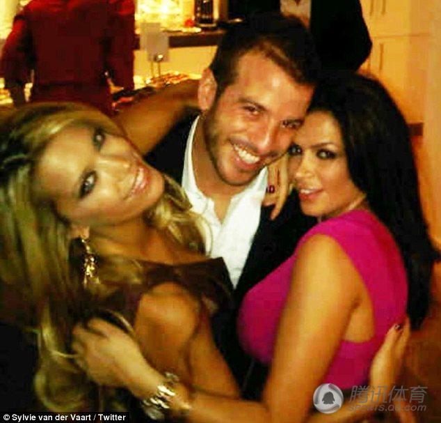 范德法特友妻门 被带绿帽搞上妻子闺蜜