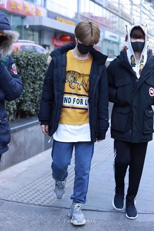 《偶像练习生》不仅是个综艺节目，还是一部爆款百科全书