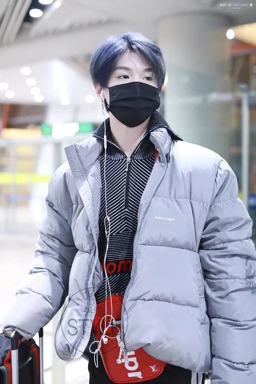 《偶像练习生》不仅是个综艺节目，还是一部爆款百科全书