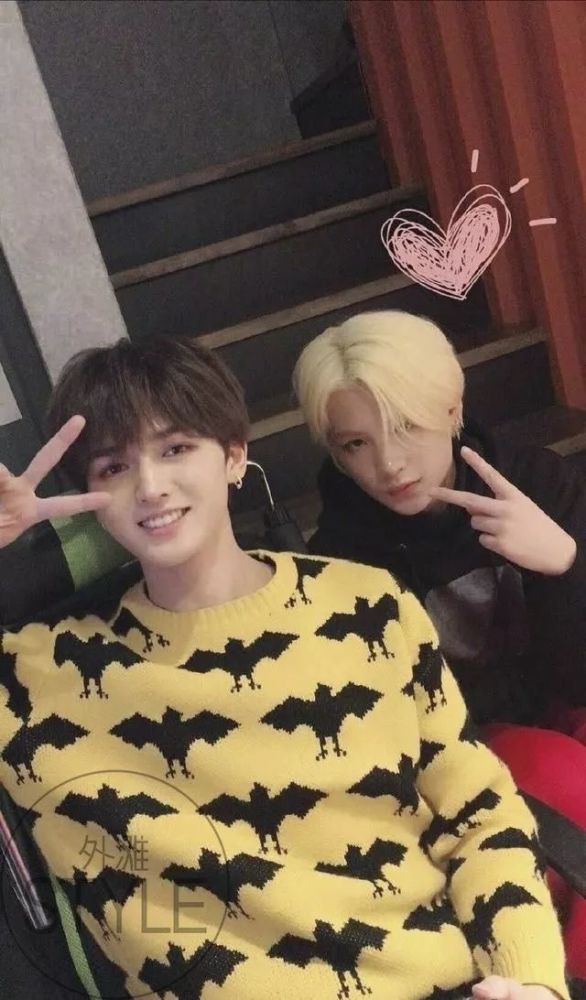 《偶像练习生》不仅是个综艺节目，还是一部爆款百科全书