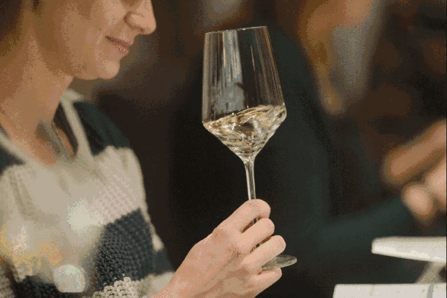 素有天下第一甜白,德国雷司令之王的酒到底是什么鬼?