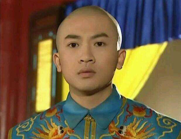 其中,苏有朋饰演的"五阿哥"永琪也是其中的一个经典,尽管有《还珠格格