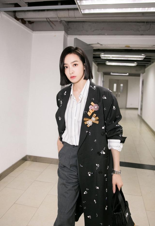 宋茜风衣_宋茜性感图片