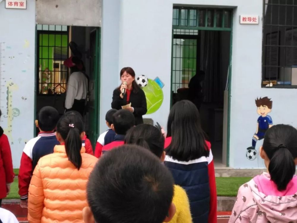 城厢区沟头小学防踩踏应急疏散演练