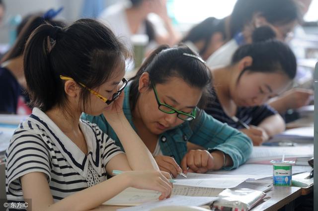 2019高考最新消息:民航招飞条件发布,你有机会