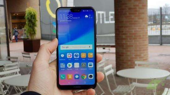 外媒称华为P20克隆了苹果iPhone X,余承东你