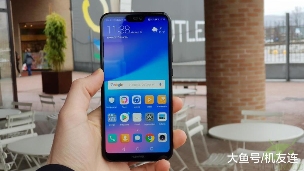 华为p20 Lite真机上手 网友 小东西长得真刺激 看点快报