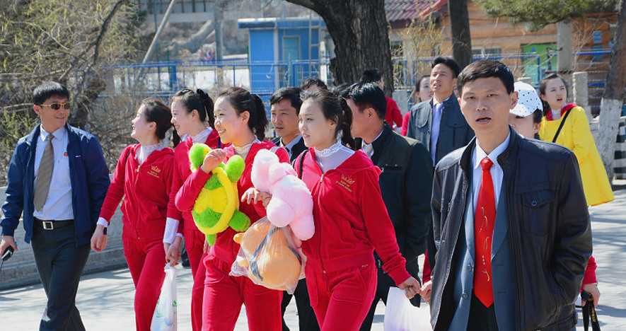 不过,总体而言朝鲜人到中国旅游的比较少.