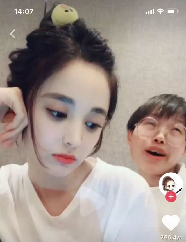 你心中的神级爱豆,很可能就是抖音上的李狗子和王二丫