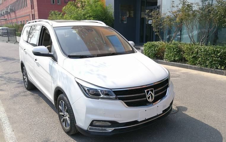 盘点八款国产自动挡面包车!