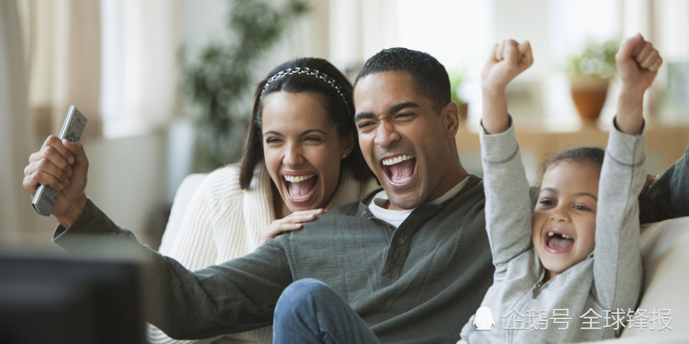 俄罗斯人VS美国人,哪国人更幸福?数据来告诉