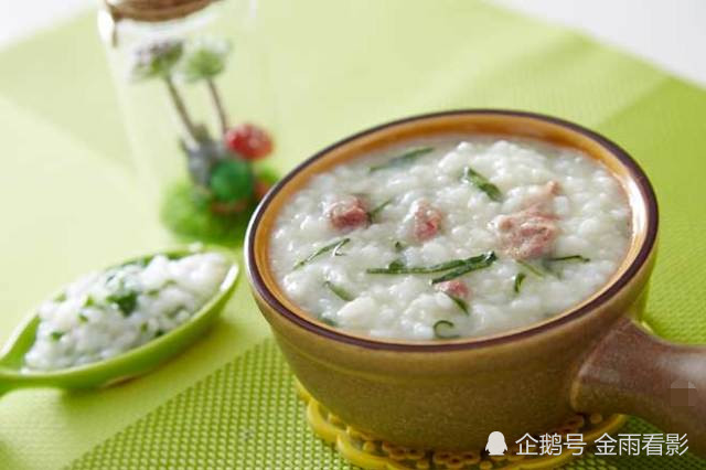 经常喝猪肝菠菜粥 从此宝宝不再补血维生素