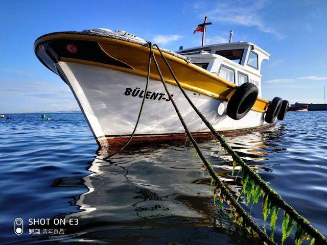 魅蓝E3官方样张出炉,拍照为主要卖点,干掉卡片